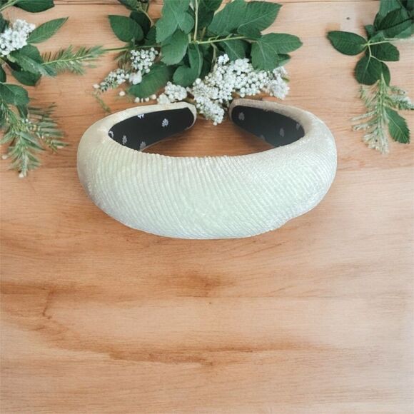 LELE SADOUGHI CORDUROY RIBBED HEADBAND MINT GREEN VGUC - Picture 3 of 8